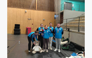 Déols, avec Azilis, Léa, Lucie, Clément et Hugo, remporte le Championnat de France des Clubs 10m en Carabine Division 2.